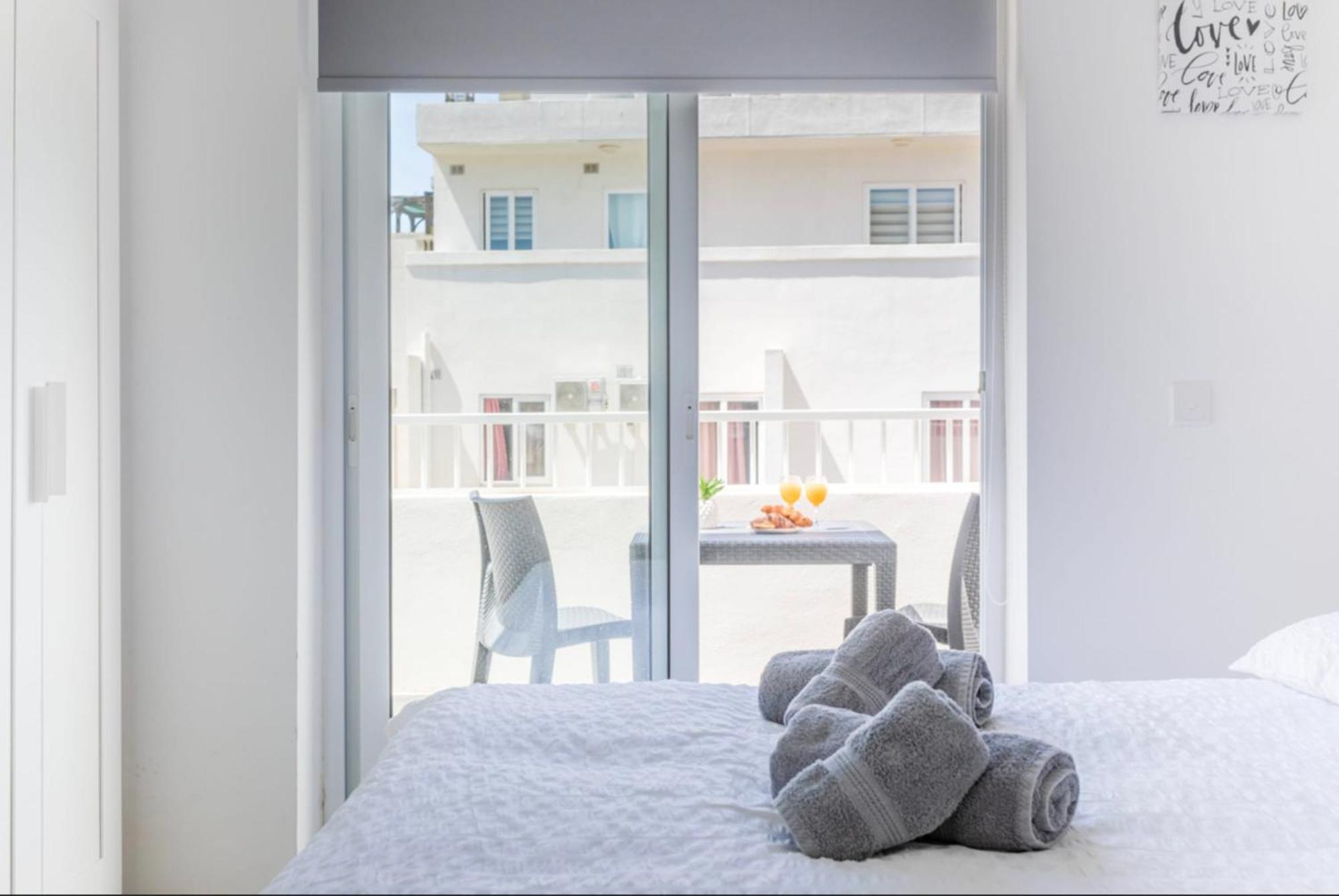 Saint Julian - Lovely Apartment With Terrace - Cityapartmentstay Saint Julian's Eksteriør billede